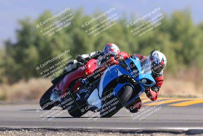 media/Nov-06-2022-SoCal Trackdays (Sun) [[208d2ccc26]]/Turn 7 Set 1 (1050am)/